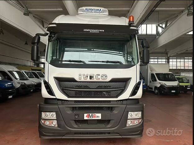 Iveco tratore AT 460