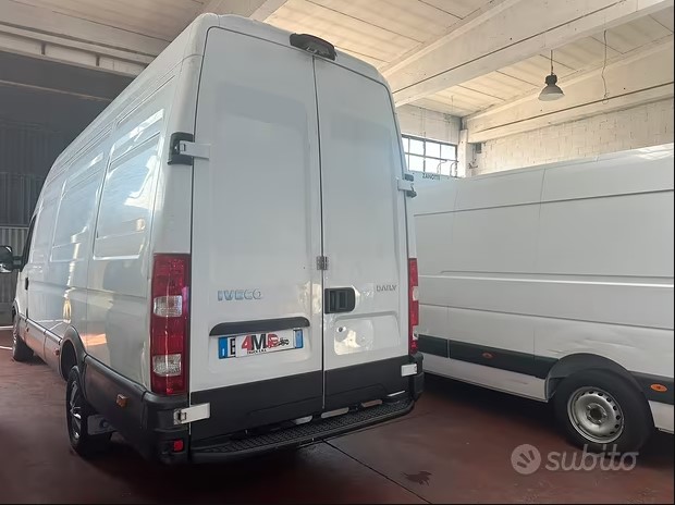 Iveco daily furgone maxi 35S15