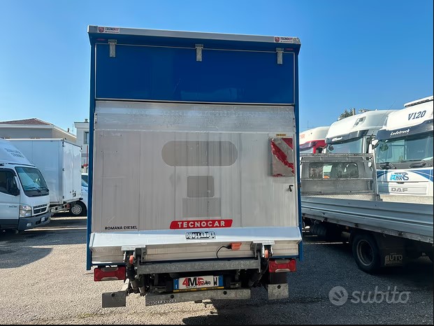 Iveco daily cassonato con sponda euro 6